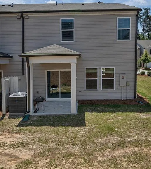 1472 Villageside Ct — Photo 4