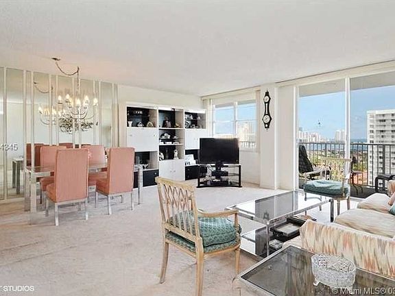 2nd image of 2801 NE 183rd St APT 1806W
