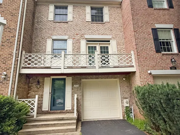 202 Castletown Rd, Lutherville Timonium, MD 21093