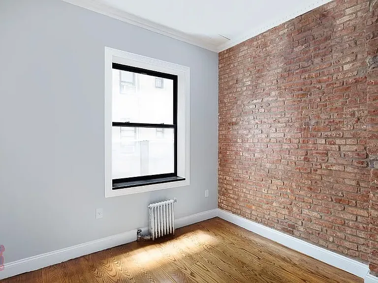 330 E 100th St #1B — Photo 7
