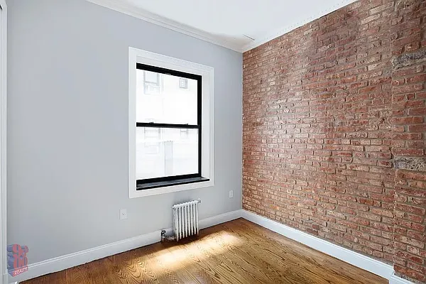 Bedroom, photo 2