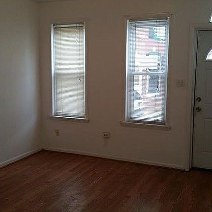 3rd image of 1011 Kirkwood St
