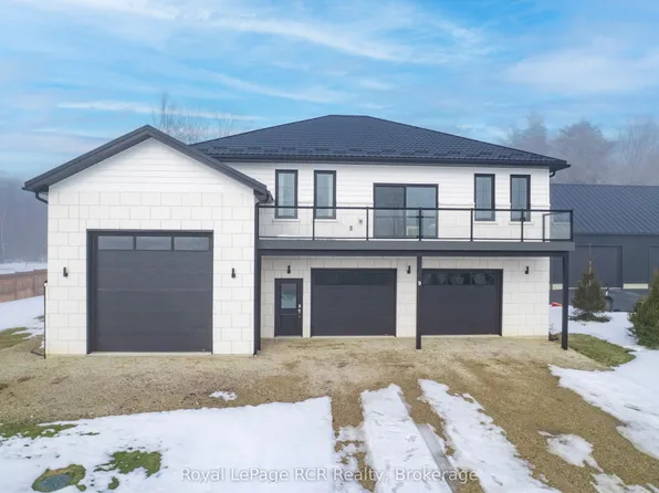 9 Sunset Pl, Huron Kinloss, ON N0G 2R0