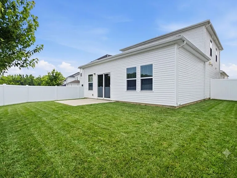 4375 Skyridge Dr — Photo 33