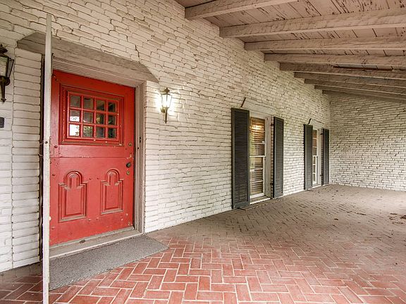 4th image of 345 Brahan Blvd