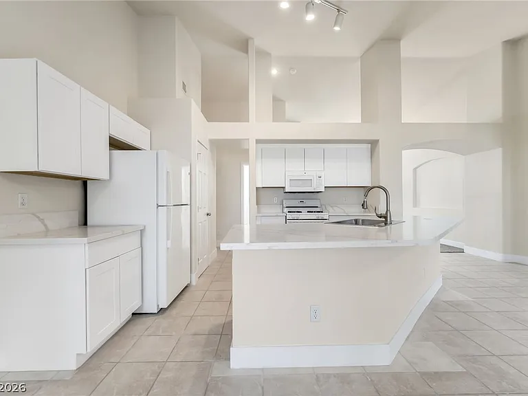 1299 Echo Creek St — Photo 10