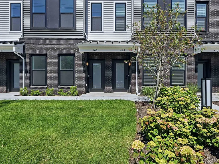 400 Willow Ave #409 — Photo 24