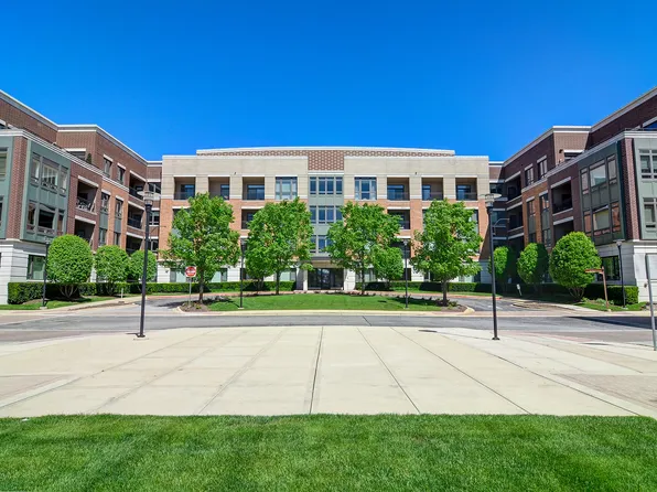 1000 Village Center Dr Unit 316, Burr Ridge, IL 60527