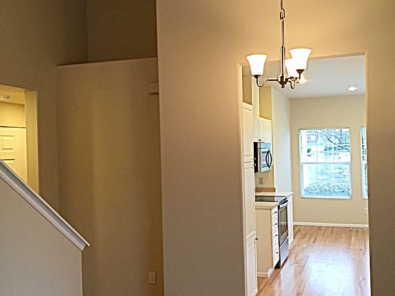 4th image of 23302 53rd Ave S #4-1