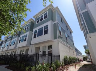 462 31st Way N, Saint Petersburg, FL 33713