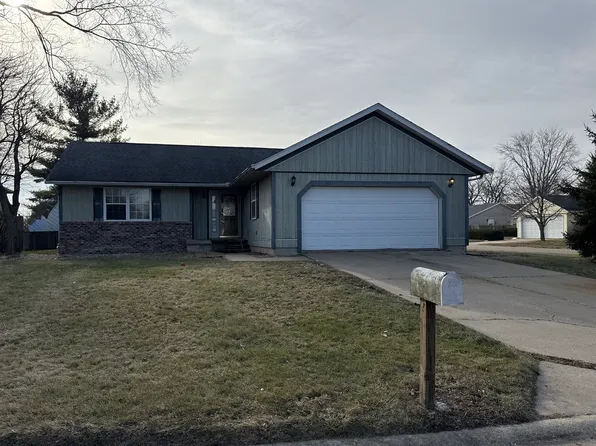 1420 Sioux Dr, Ottawa, IL 61350