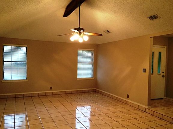 2nd image of 1513 Eagle Trace Dr