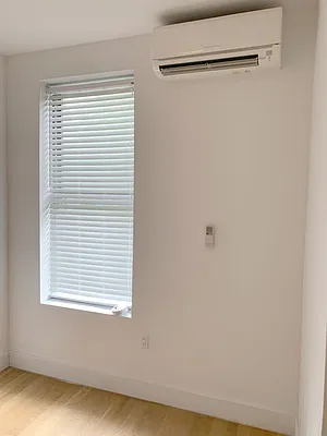 Rented by NY Living Solutions | media 21