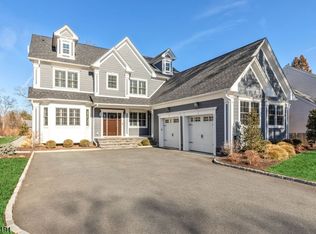 165 Madison Ave, Madison, NJ 07940