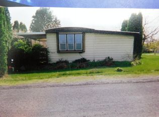 328 Adrian Ave NW, Soap Lake, WA 98851