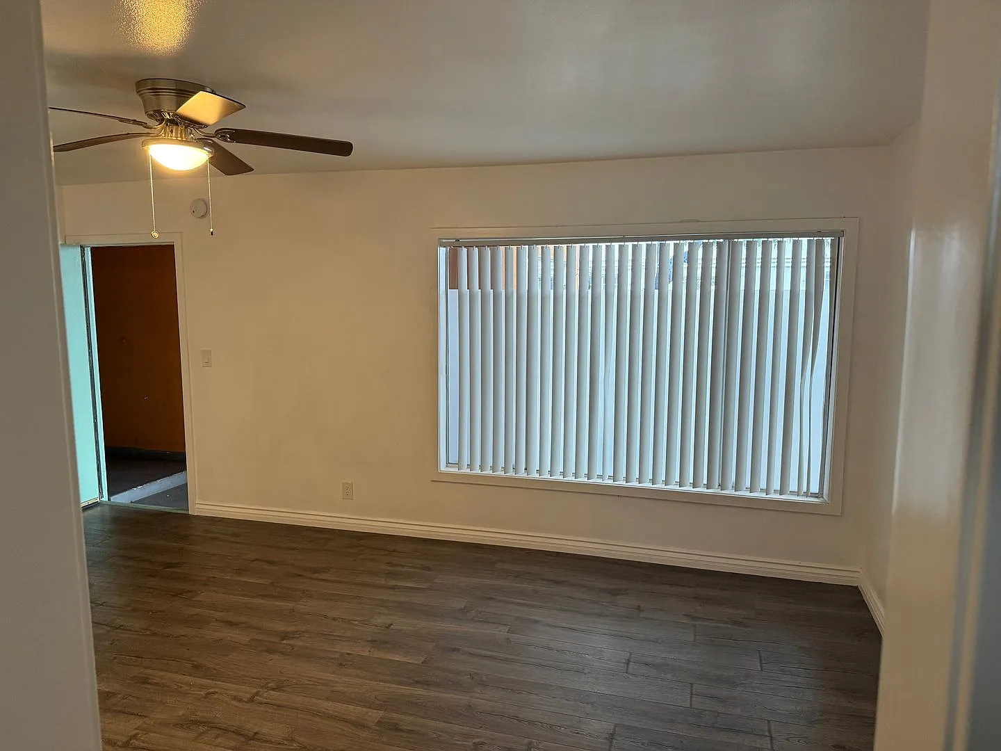 Berendo Partnersip - 749 S. Berendo St — Photo 4