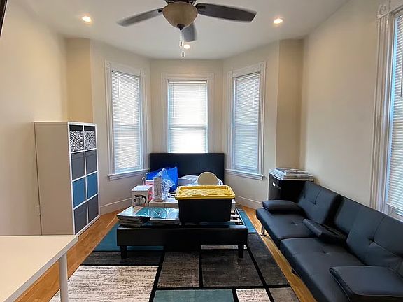 5th image of 106 Hyde Park Ave #3