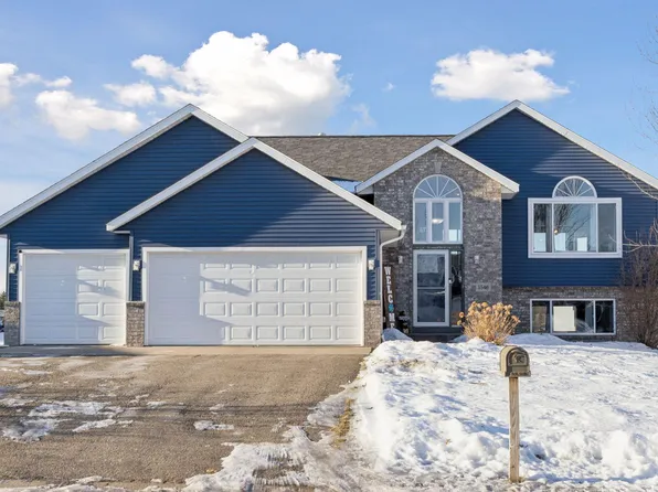 1546 Mallard Ave, Baldwin, WI 54002