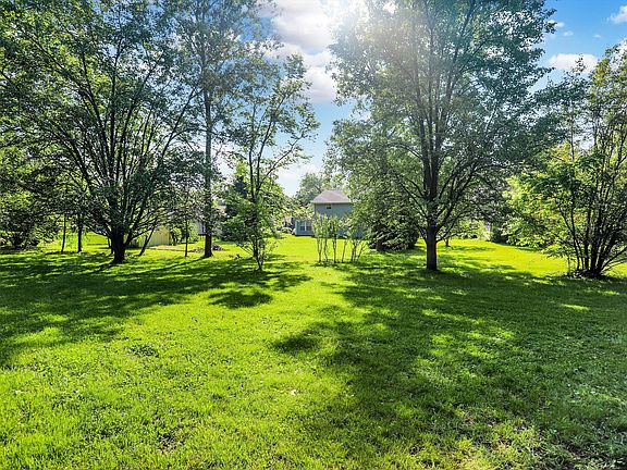 3rd image of 8217 Ontario Ln