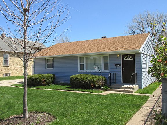 2nd image of 841 Washington Park