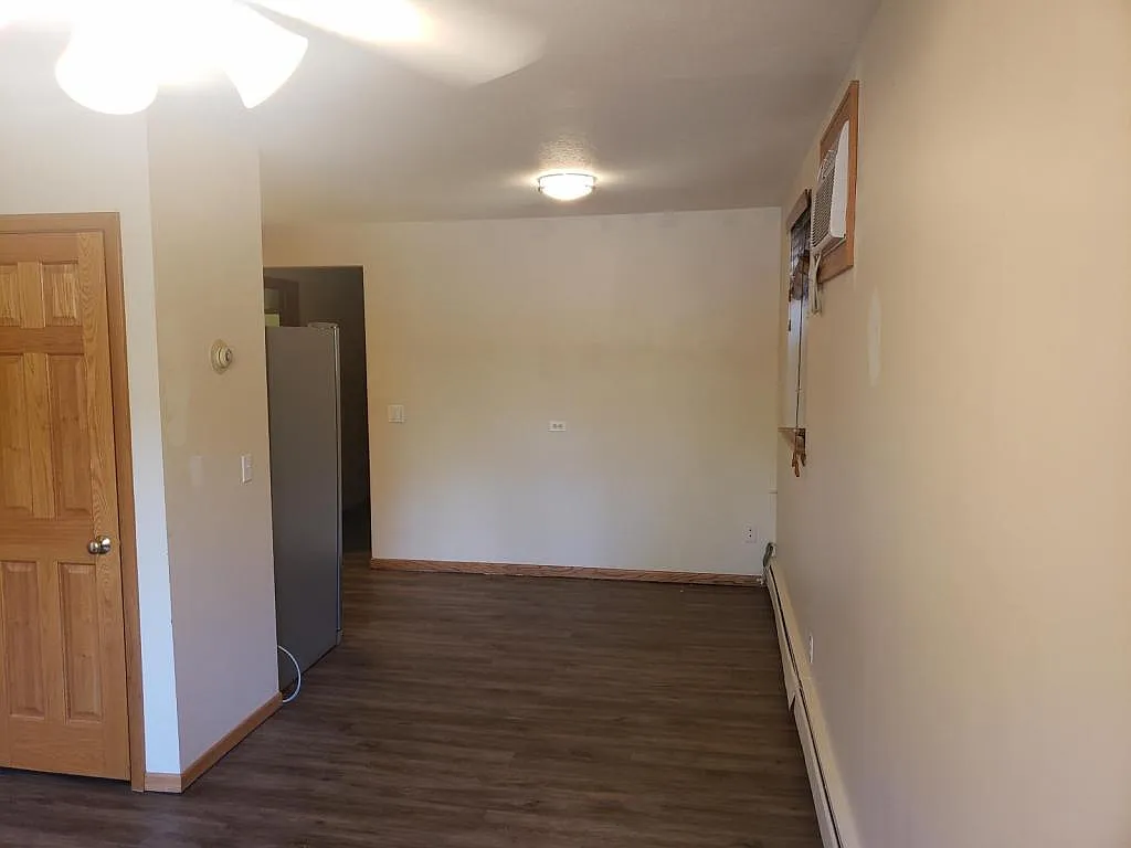 1020 40th Avenue NE. # 3 — Photo 3