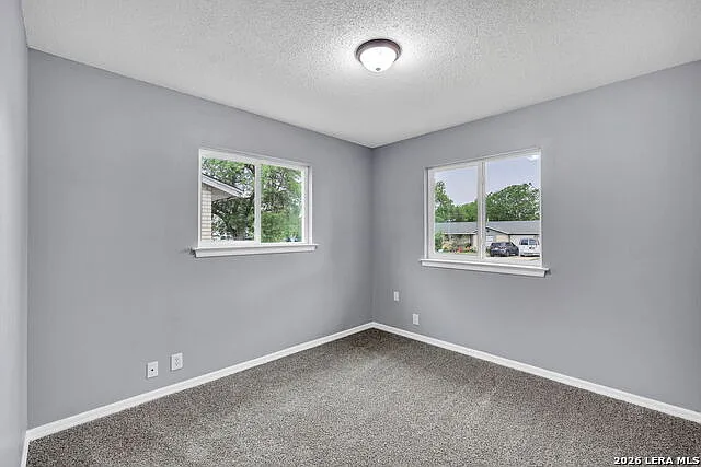 137 Stapleton St — Photo 28