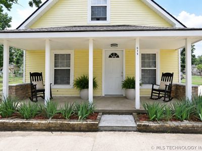 611 E 4th St, Claremore, OK, 74017