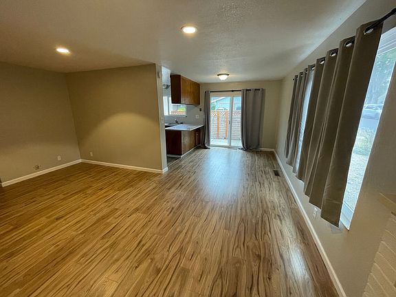 4th image of 7470 Kimball Ave