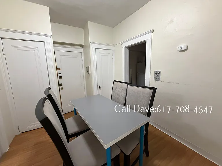 1800 Commonwealth Ave #4 — Photo 8