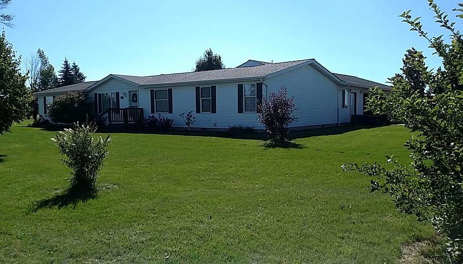 1349 Wheeler Rd, Auburn, MI