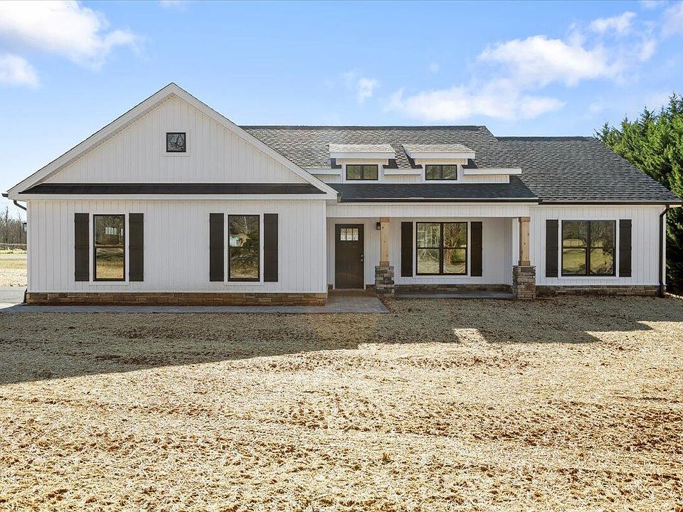915 Morewood Rd, Hardy, VA 24101 Zillow