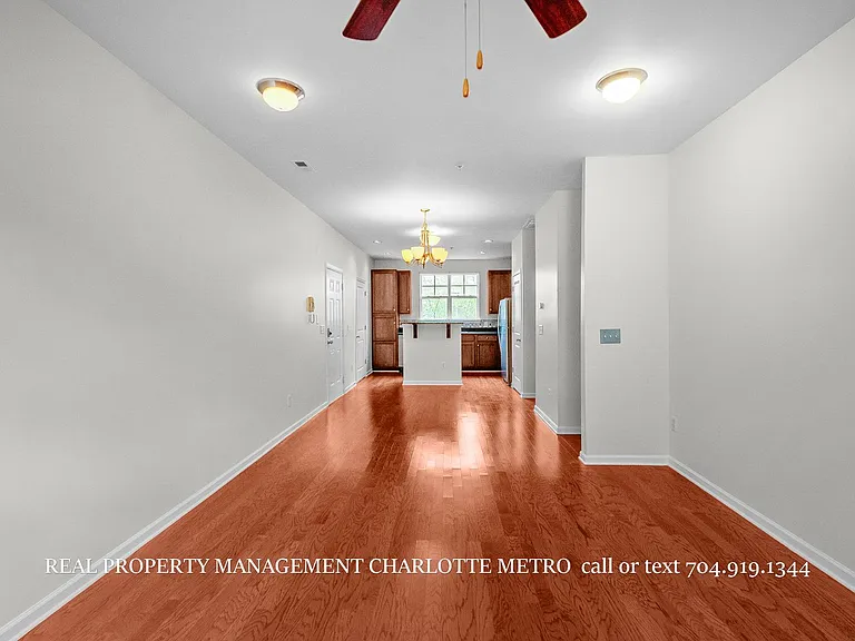 1630 Walnut View Dr — Photo 20