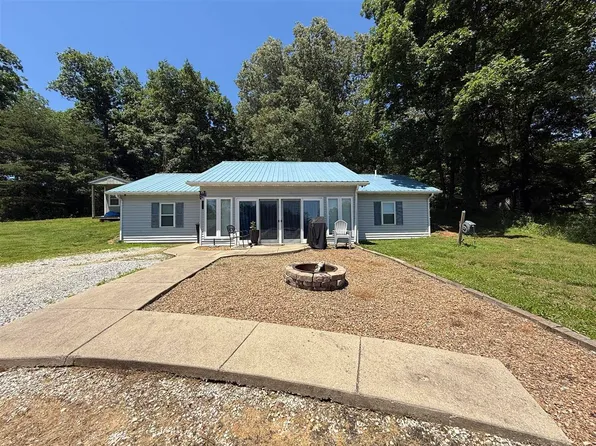 4566 Rochester Rd, Morgantown, KY 42261