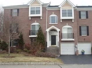 55 Spring Hill Cir, Wayne, NJ 07470