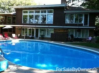 306 Timber Ln, Mankato, MN 56001