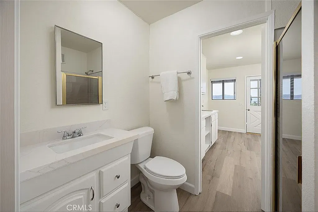 1 bed, 400 sqft, $1,350 — Photo 1