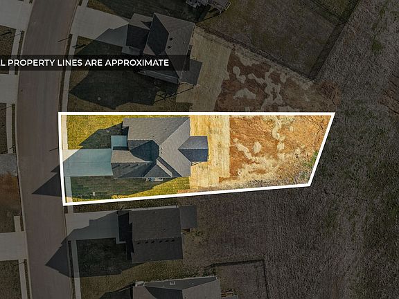 2nd image of 1593 Collins View Way Lot 99