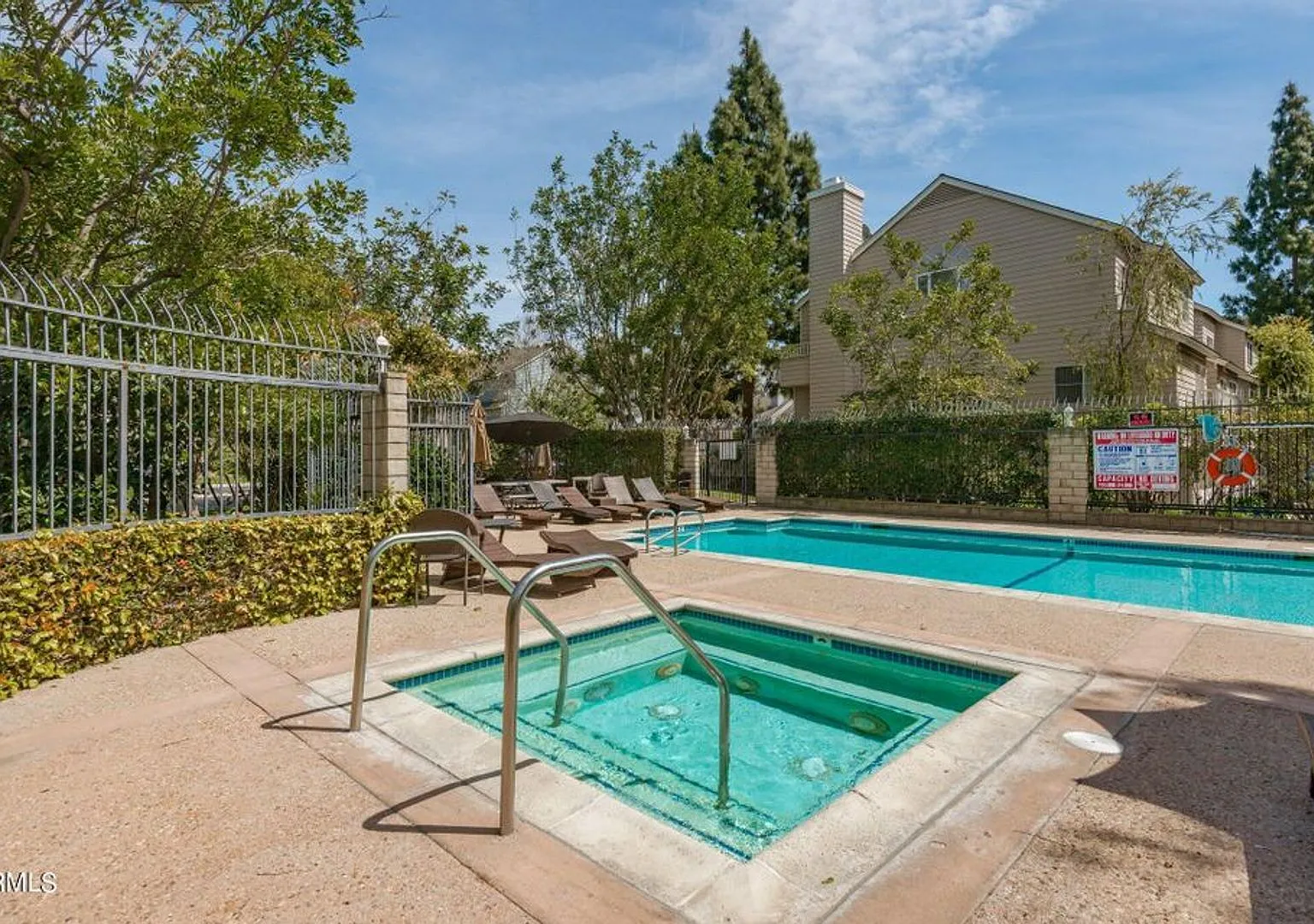 2 Bedroom + 2.5 Bathroom Townhome + Loft! | Weston Cape Regatta | Ventura | Unfurnished — Photo 1
