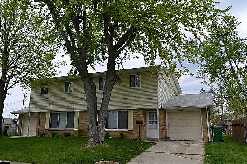 1st image of 1119-1121 Cambridge Ct