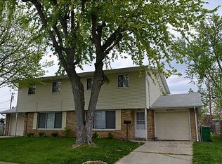 1119-1121 Cambridge Ct, New Carlisle, OH 45344