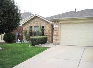 816 Oakbrook Dr, Grand Prairie, TX 75052