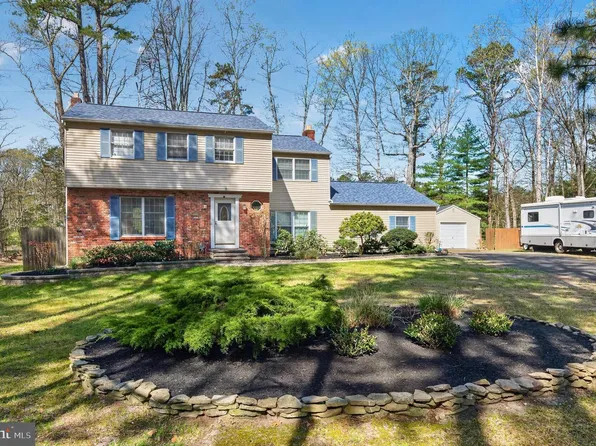 57 Red Oak Dr, Tabernacle, NJ 08088