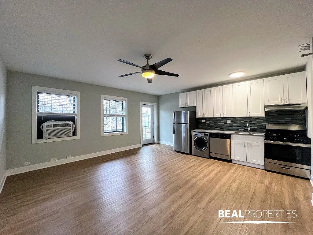 1 bed, 1.0 bath, $1,995 — Photo 2