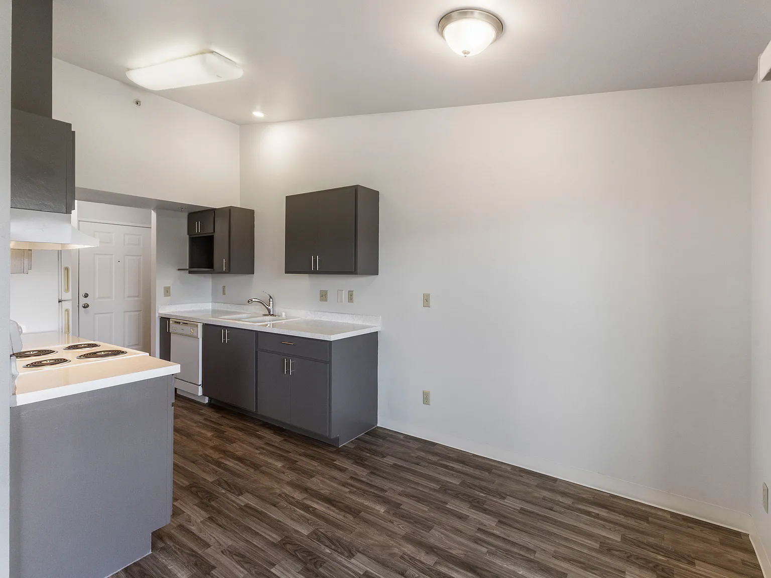 Aspen Heights Apartments — Photo 4