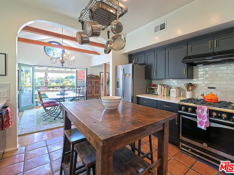 6855 Los Altos Pl — Photo 6