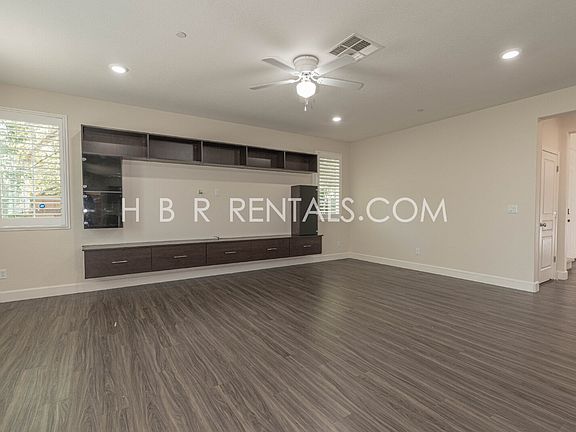 5th image of 1496 Dairy Dr