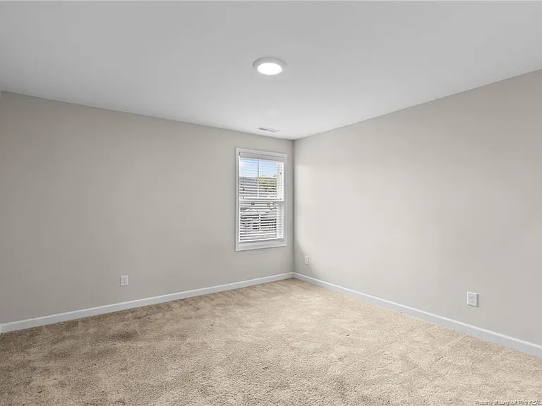 1319 Water Leaf Dr — Photo 35