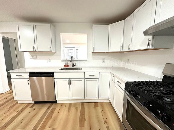 4th image of 6174 Poketa Rd