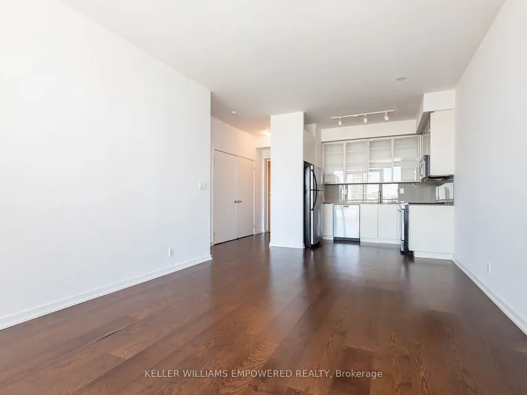33 Lombard St #3603 — Photo 7