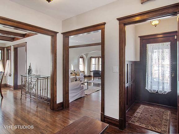 2nd image of 797 Laurel Ave